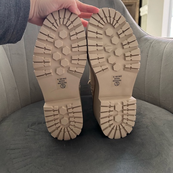 COPY - Soda Bone Chunky Platform Boots - Picture 2 of 9